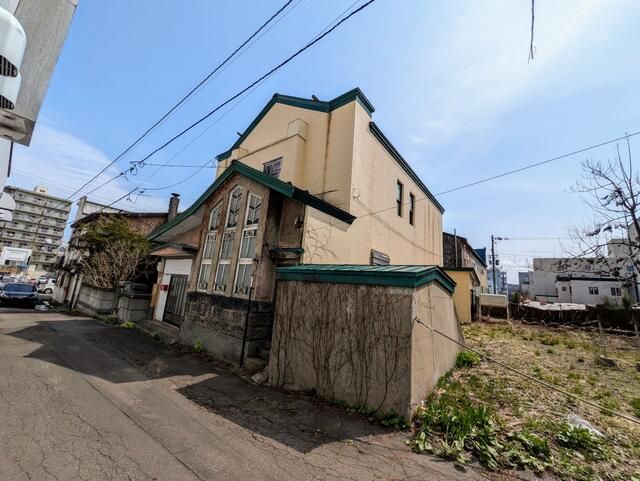11LDK House for Sale in Otaru, Hokkaido - 509sqm Land - Thumbnail 4