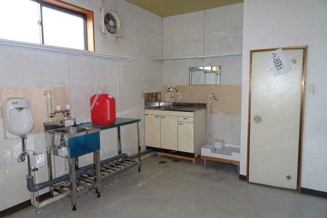 Commercial Office for Rent in Matsumoto, Nagano - 71.8 sqm RC Building - Thumbnail 3