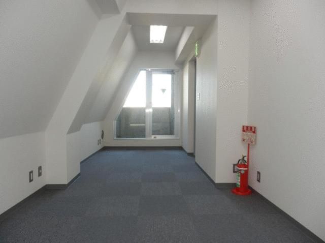 SK Building II Commercial Space for Rent in Suginami, Tokyo - Thumbnail 3