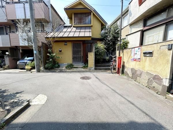 Land for Sale in Nakano, Tokyo - 157.86 sqm Plot - Thumbnail 2