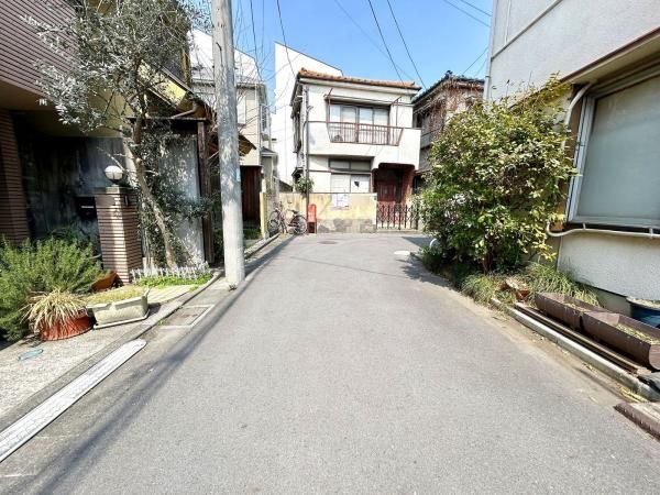 Land for Sale in Nakano, Tokyo - 157.86 sqm Plot - Thumbnail 4
