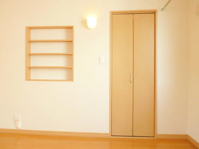 1LDK Apartment for Rent Near Hibari-gaoka Station in Sapporo - Thumbnail 3