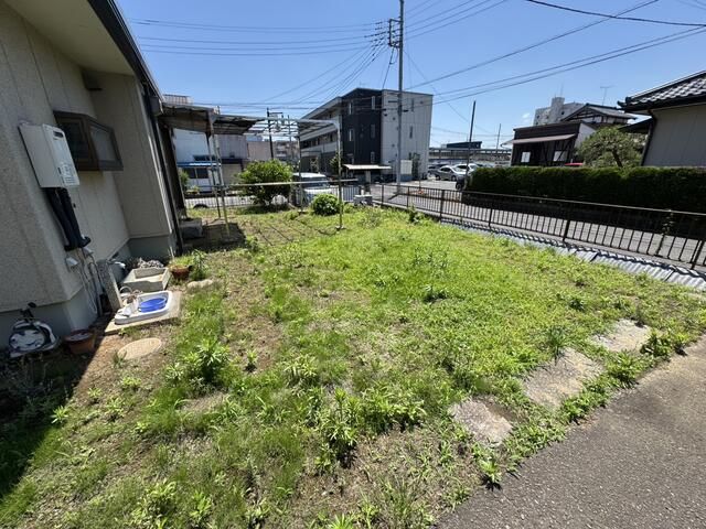 5-Bedroom House with Garden & Parking in Ryugasaki, Ibaraki - Thumbnail 4