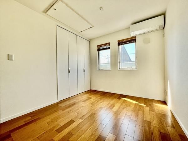 2015 Built 2LDK House for Sale in Kunitachi, Tokyo - Thumbnail 4