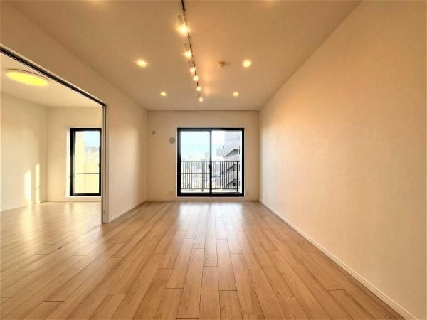 3LDK Apartment for Sale in Urawa-ku, Saitama City, 65.45 sqm - Thumbnail 3