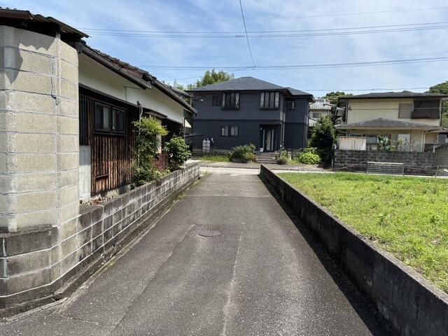 4DK Detached House for Sale in Quiet Usuki, Oita - Image 11