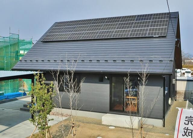 New 3LDK House in Fukushima City with Parking for 3 Cars - Main Image