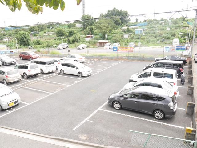 Parking Space for Rent in Hodogaya-ku, Yokohama, Kanagawa - Thumbnail 3