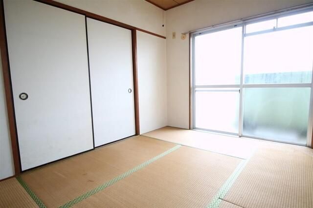 2DK Apartment for Rent in Isumi, Chiba - 41.47m² - Thumbnail 4