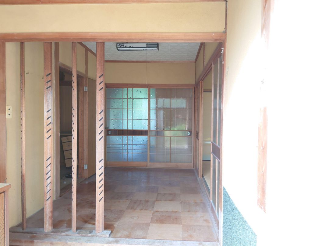 1975 3DK House with Garden in Mimasaka, Okayama - Image 16