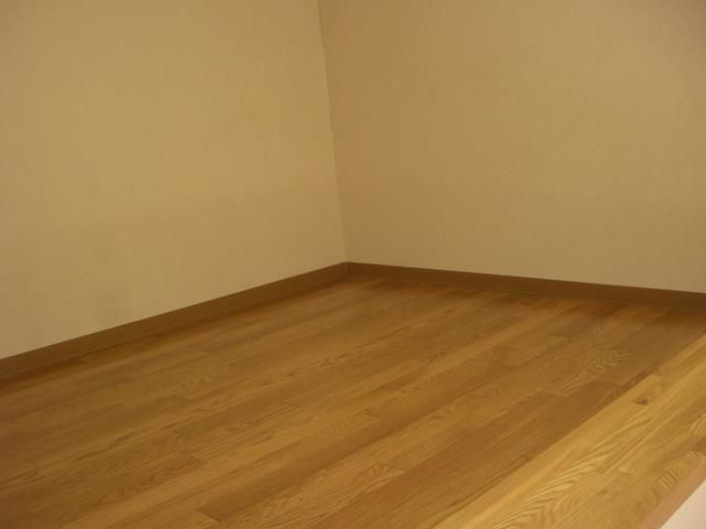 1K Apartment for Rent in Urayasu, Chiba Near Maihama - Thumbnail 4