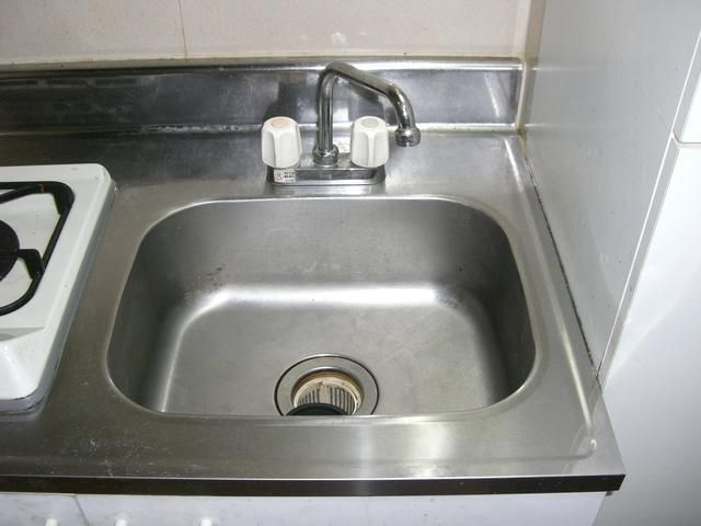 1K Apartment for Rent in Urayasu, Chiba Near Maihama - Thumbnail 2