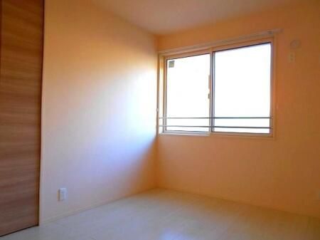 1LDK Apartment for Rent in Odawara, Kanagawa - Thumbnail 3