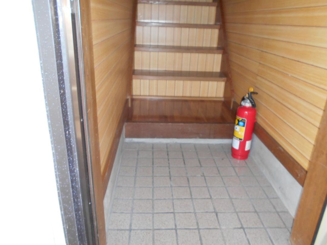 2DK Apartment for Rent in Shinjo City, Yamagata - Thumbnail 2