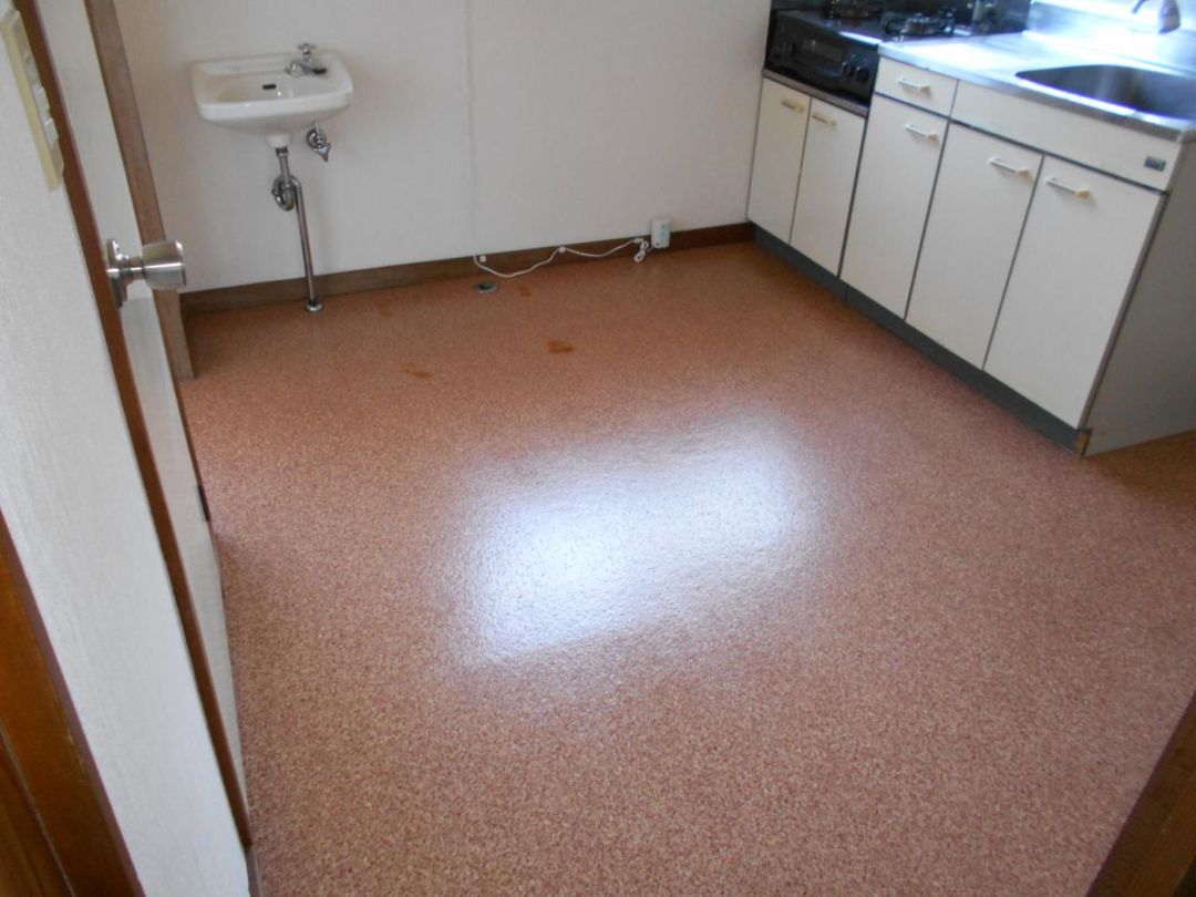 2DK Apartment for Rent in Shinjo City, Yamagata - Thumbnail 4