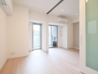 2SLDK Apartment for Sale in Fuchu, Tokyo - 68.31m² - Thumbnail 4