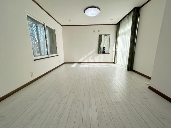 4LDK Detached House for Sale in Higashikurume, Tokyo - Thumbnail 4