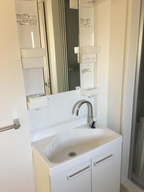 1LDK Apartment for Rent in Kawasaki, Kanagawa - Sunheim - Thumbnail 4