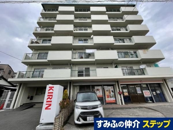1LDK RC Apartment for Sale in Konan Ward, Yokohama - Thumbnail 3
