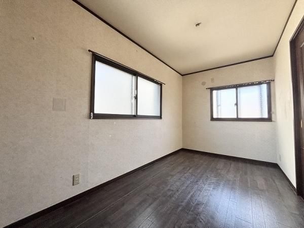 4LDK House for Sale in Kita Ward, Osaka - 109.4㎡ - Image 22