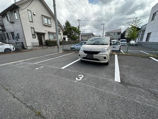 Rental Parking Space in Higashi Ward, Niigata City - Thumbnail 3