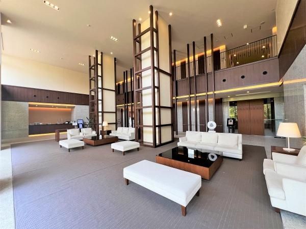 2LDK Apartment in The Parkhouse Nishishinjuku Tower 60, Shinjuku - Thumbnail 4