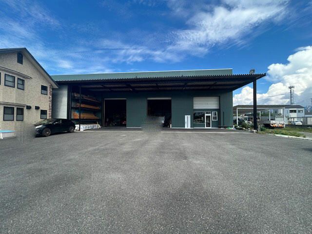 Warehouse & Office for Rent in Showa Town, Yamanashi - Thumbnail 3