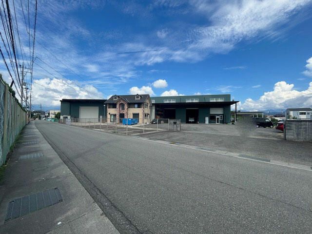 Warehouse & Office for Rent in Showa Town, Yamanashi - Thumbnail 4
