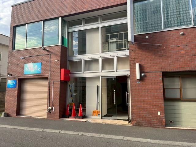 Office for Rent in Sapporo Shiroishi, 30.96 sqm, Near Shiroishi Station - Thumbnail 2