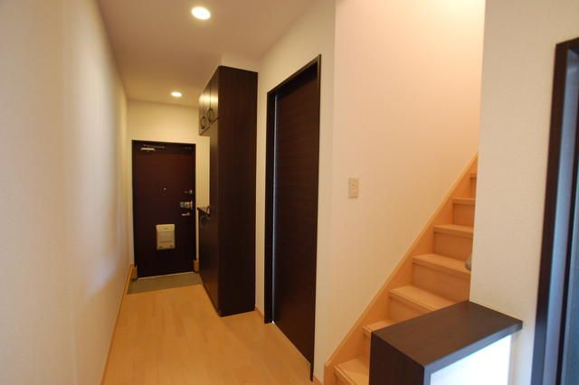 2LDK Apartment for Rent in Ishinomaki, Miyagi Prefecture - Thumbnail 3