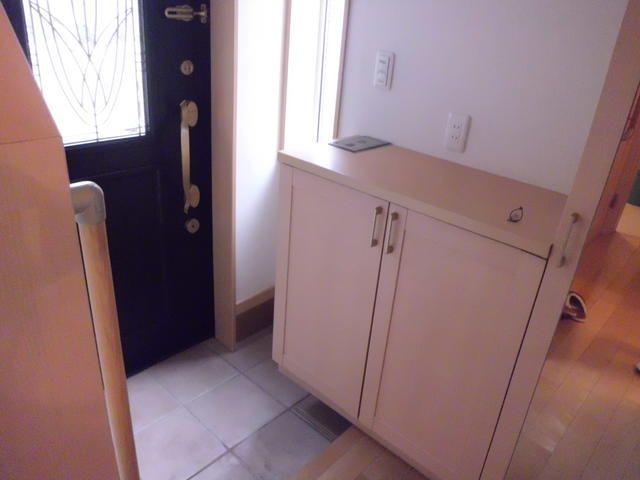 3SLDK House for Rent in Bunkyo, Tokyo - 95.63 sqm - Thumbnail 2