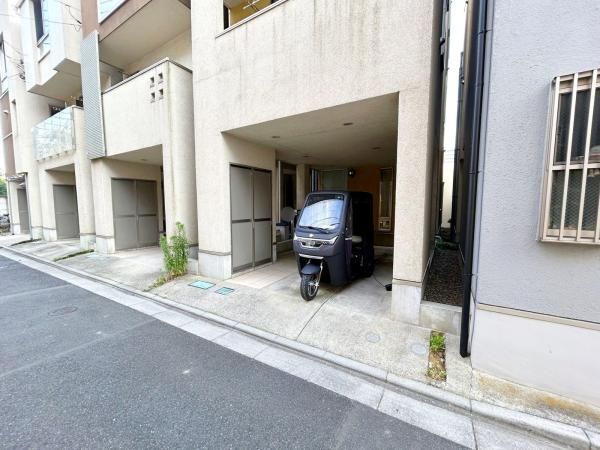 2007 2SLDK Detached House for Sale in Sumida, Tokyo - Thumbnail 3