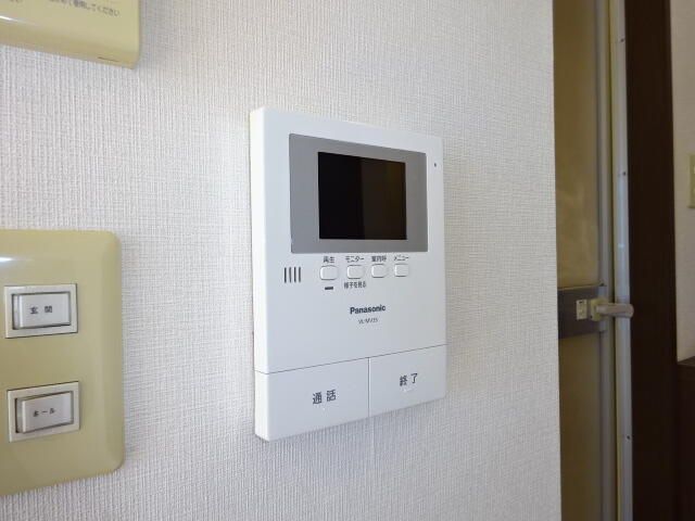 East Court - Studio Apartment in Fujisawa - Thumbnail 3