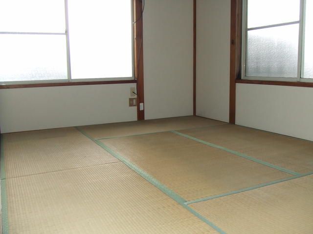 2DK Apartment for Rent in Aizu-Wakamatsu, Fukushima - Thumbnail 4