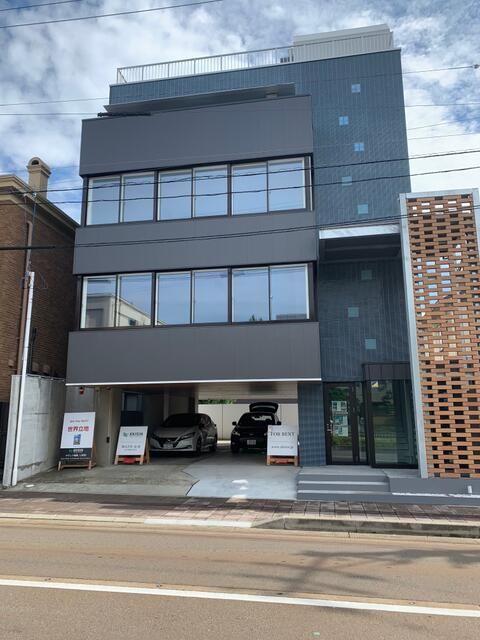 Komatsu City Office Building for Rent with Fiber Internet & Disaster Resilience - Thumbnail 3