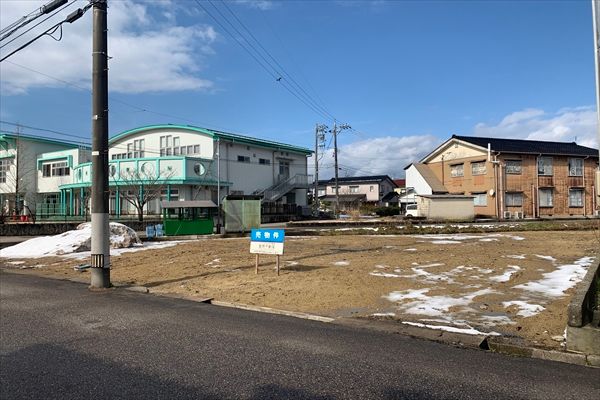 Land for Sale in Nanao City, Ishikawa - 337.31 sqm Plot - Thumbnail 3