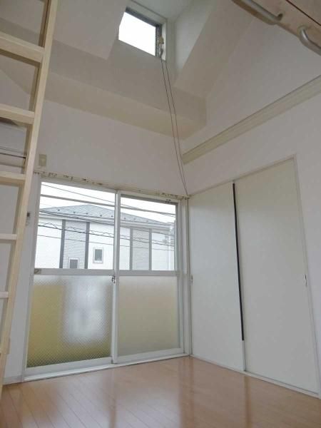 Leopalace Minamino Apartment Building for Sale in Tama, Tokyo - Thumbnail 4