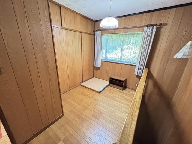 5LDK Detached House for Sale in Yawatahama, Ehime - Image 22