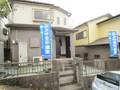 4LDK House for Sale in Nose, Osaka with Garden and 3 Parking Spaces — House, Nose, Osaka