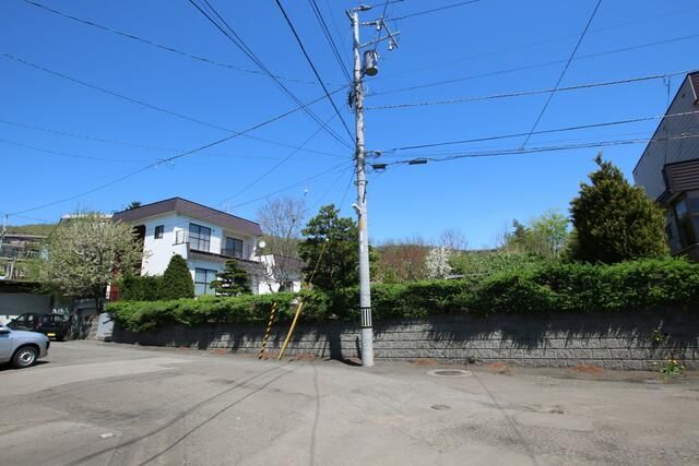 Land for Sale in Minami-ku, Sapporo - 504.48 sqm - Thumbnail 2