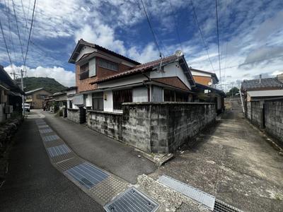 5LDK House for Sale in Shirahama, Wakayama with Garden — Image 7, Shirahama, Wakayama