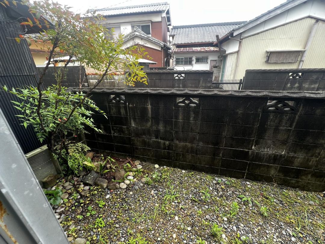 5LDK House for Sale in Shirahama, Wakayama with Garden - Thumbnail 2
