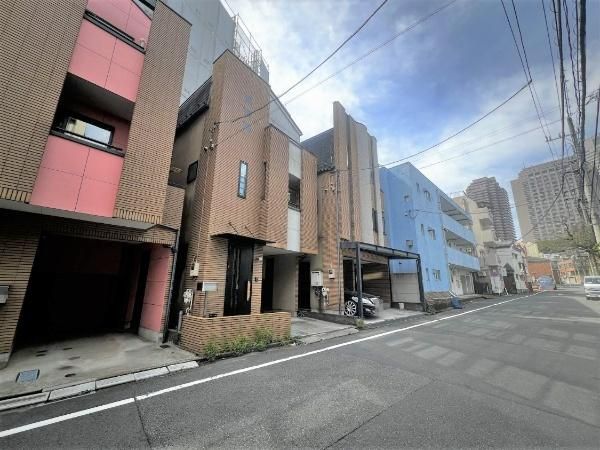3LDK Detached House for Sale in Shinagawa, Tokyo - Thumbnail 3