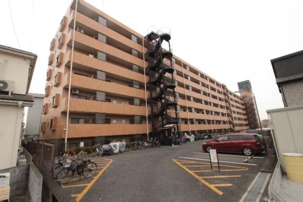 3LDK Apartment for Sale in Tachikawa, Tokyo - Lions Mansion - Thumbnail 4