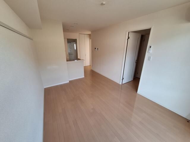 1LDK Apartment for Rent in Miyagino Ward, Sendai - Thumbnail 3