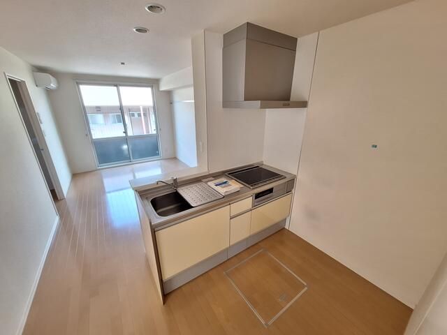 1LDK Apartment for Rent in Miyagino Ward, Sendai - Thumbnail 2