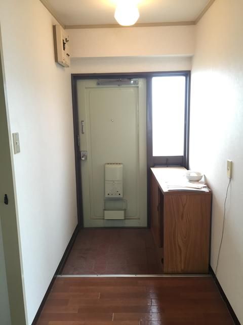 2DK Apartment for Rent in Higashi-ku, Niigata City - Thumbnail 2