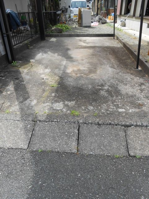 4LDK House in Yukuhashi Fukuoka with 2 Parking Spaces - Thumbnail 3