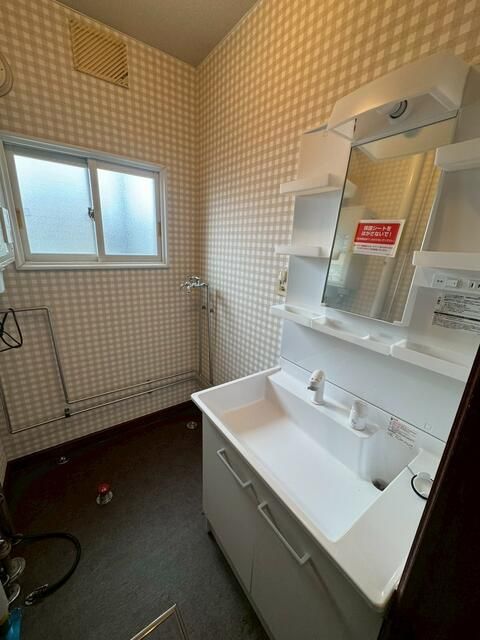 2LDK Apartment for Rent in Chitose, Hokkaido – 48.6 sqm - Thumbnail 3