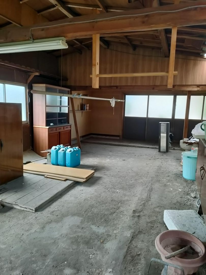 1933 Traditional 7DK House on 300sqm Land in Ibara, Okayama - Image 22